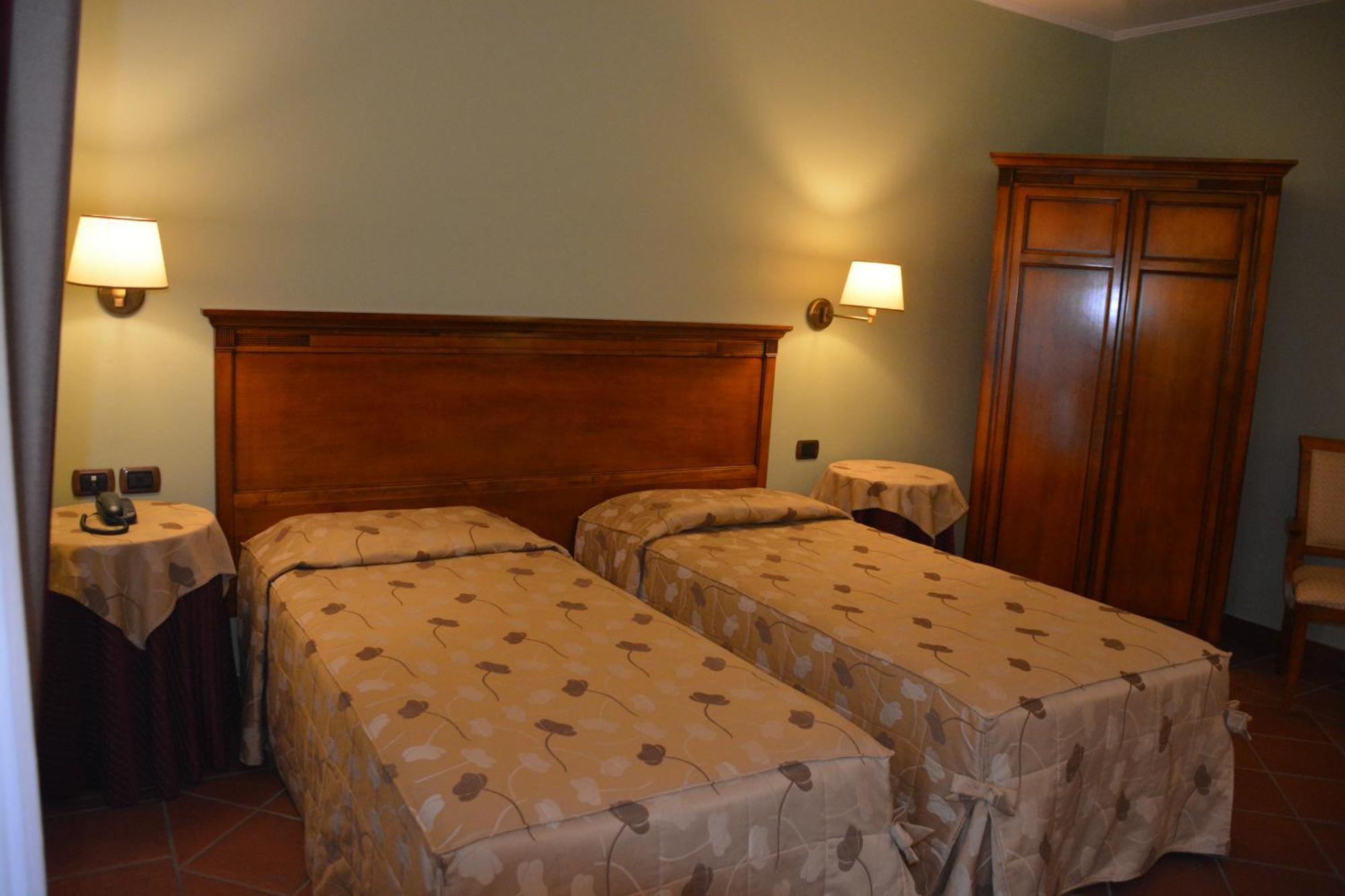 Classic Single Room,1610216572:JPEG